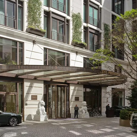 The Peninsula London Hotel